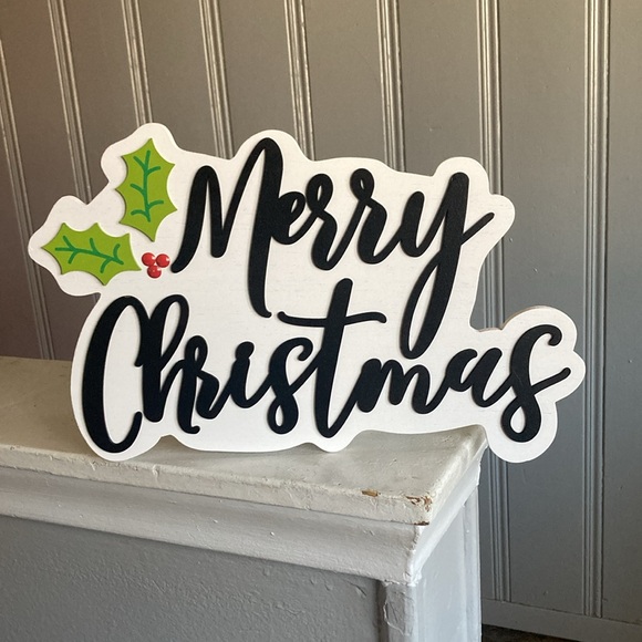 NWT- 15x17- White & Black Merry Christmas Wooden Decor Sign with beaded hanger - Picture 9 of 17